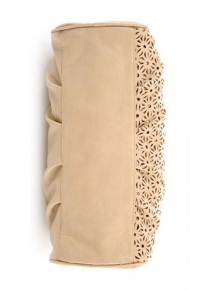 Бежевая сумка с пайетками под узорным кроем