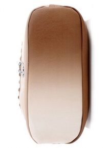 Тональная сумка с заклепками