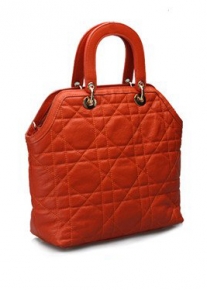 Стеганая сумка из натуральной кожи