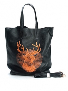 Удобная кожаная сумка с рисунком оленя