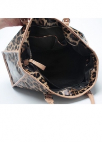 Леопардовая сумка декорированная молнией