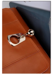 Кожаная сумка портфель декорированная шариком