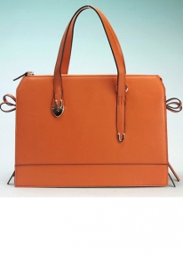 Актуальная качественная сумка из натуральной кожи