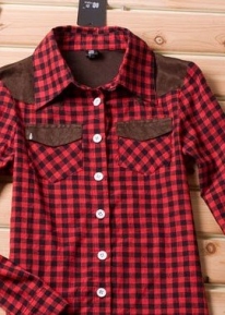 Рубашка в клеточку с кармашками