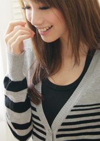 Модный кардиган в полоску