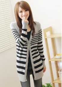 Модный кардиган в полоску