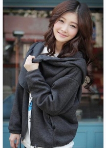 Кофта с широким воротом переходящим в капюшон