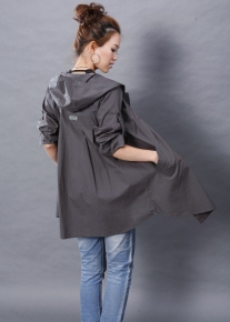 Рубашка свободного кроя с капюшоном