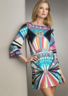 Эффектное платье с радужным орнаментом Emilio Pucci