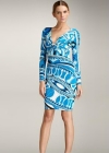 Эффектное платье с красивым вырезом Emilio Pucci